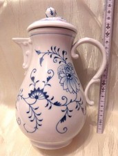 Meissen Kaffeekanne Zwiebelmuster 23 cm Schwertermarke mit 3 Schleifstrichen