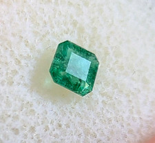 EMERALD .43 CT NATURAL COLOMBIAN EMERALD LOOSE STONE GEMSTONE 4.73 X 4.60 mm