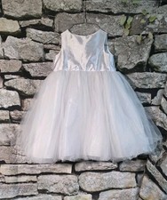 DAVIDS BRIDAL FLOWER GIRL DRESS SIZE 4 WHITE TULLE 'NWT' TODDLER