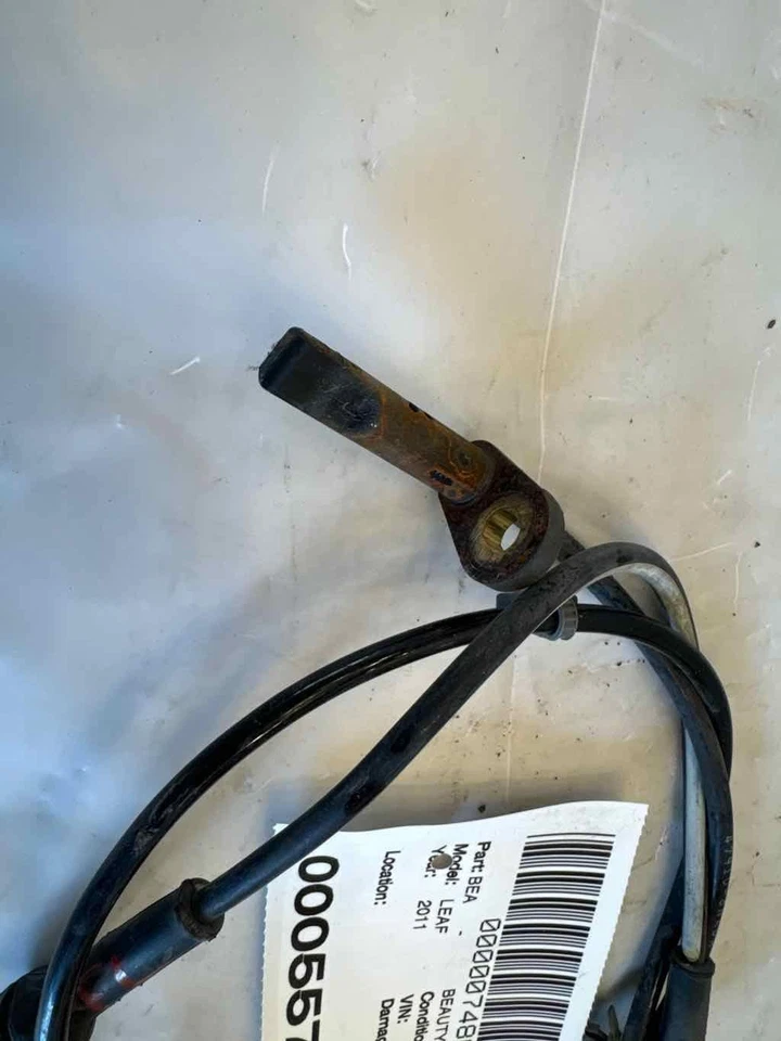 2011 NISSAN LEAF Antiskid ABS Wheel Speed Sensor OEM - Image 4 of 4