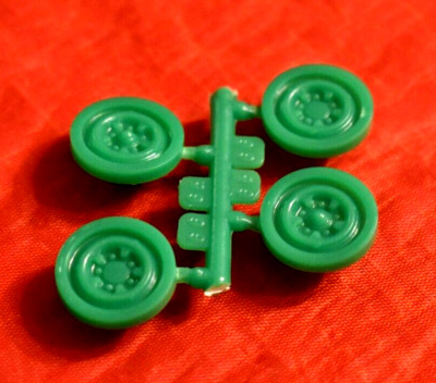 AMT 65 Ford Galaxie Wheel Backs 1/25