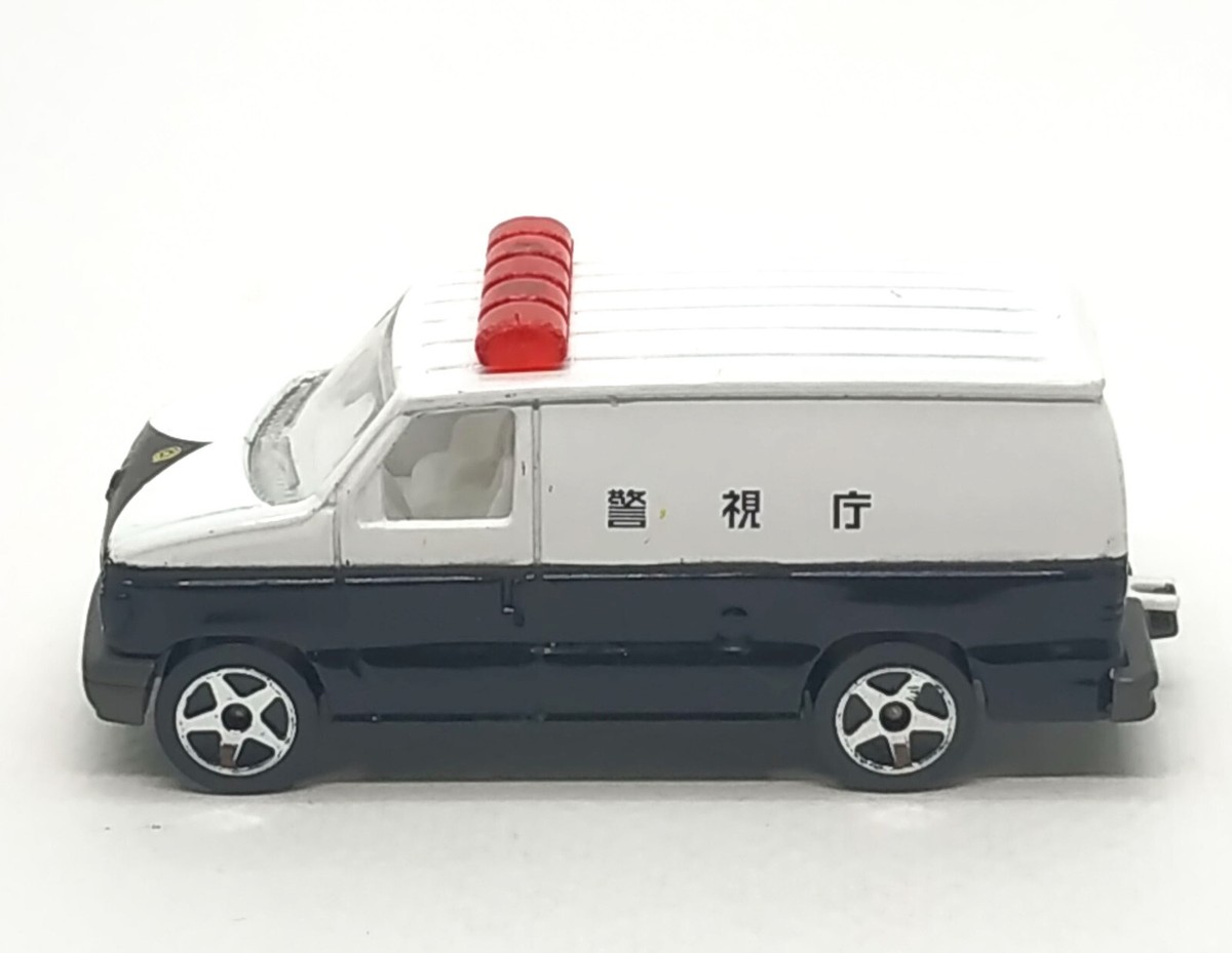 Majorette Ford Econoline Japan Police White / Black 1/63 (3