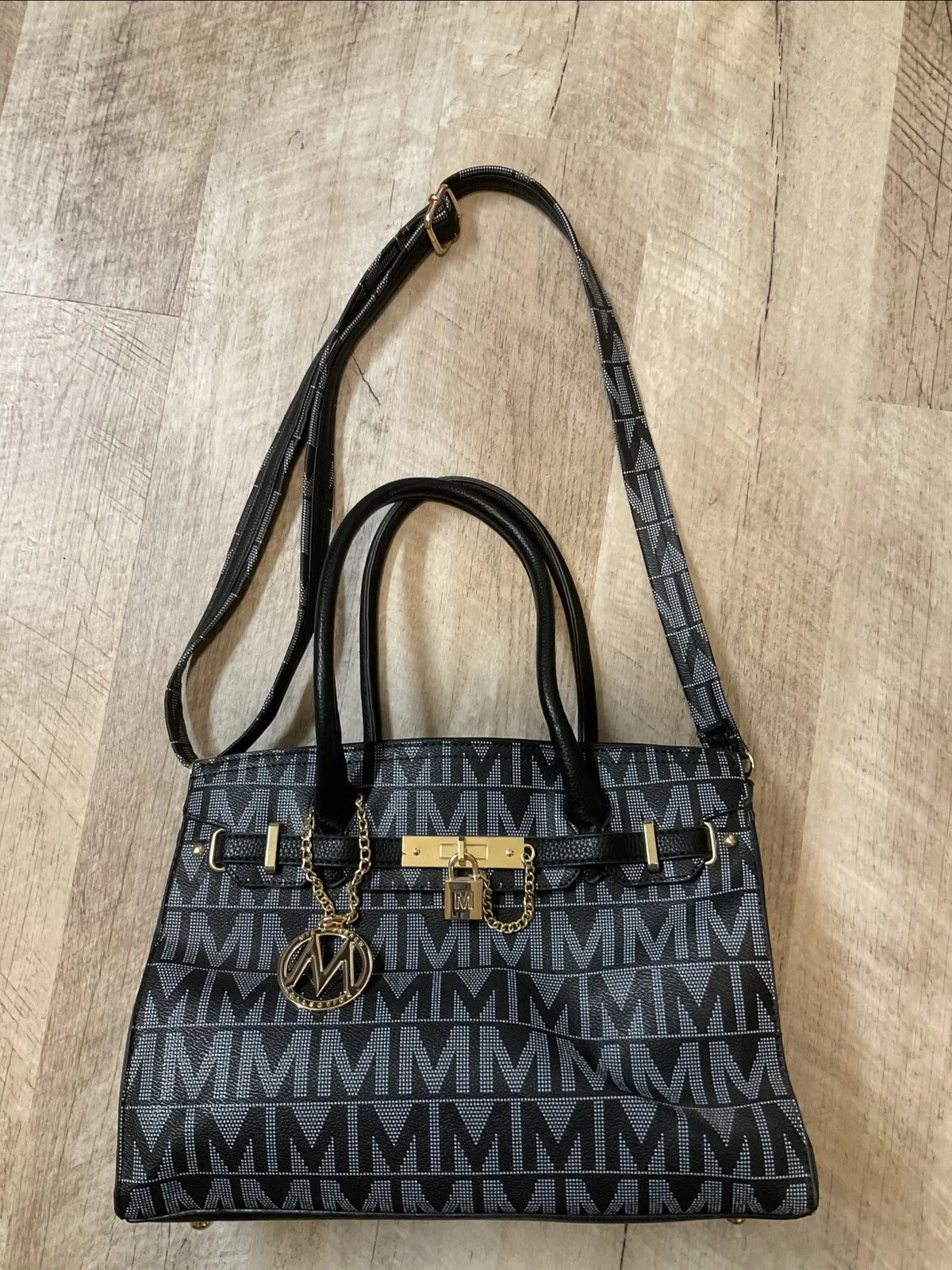 MIA K. FARROW Black & White Logo Lock Shoulder Purse … Gem