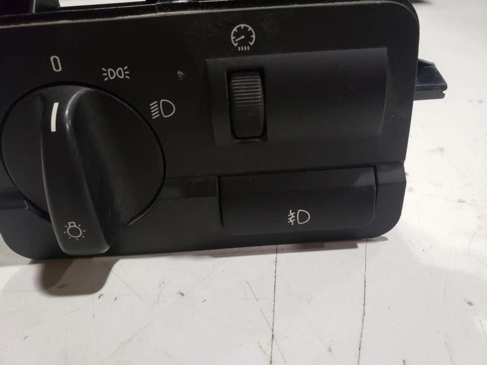 Headlight Switch - 2002 BMW 325CI E46 Convertible - OEM 6919844 - Image 3 of 4