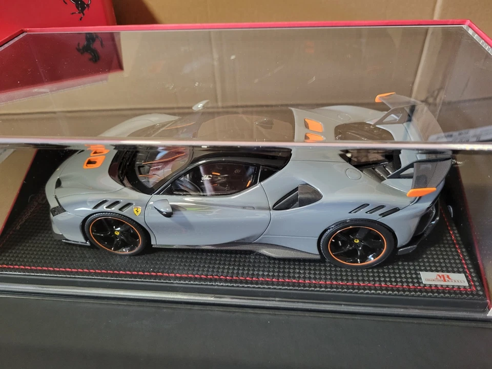 MR MODELSFERRARI SF90 XX STRADALE 1/18 Grigio Nardo FE041SE2 Black Friday - Immagine 3 di 4