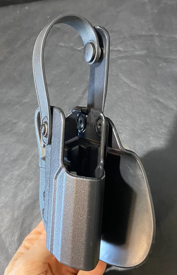 Funda de paleta derecha Uncle Mike's para HK Compact (todos los calibres) Kydex negra Foto 3 de 4