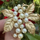 TRIFARI signed vintage gold tone faux pearl cluster grape brooch pin jewelry