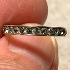 Vintage Sterling Silver 925 Band Style Ring with Light Green Stones Size 6.