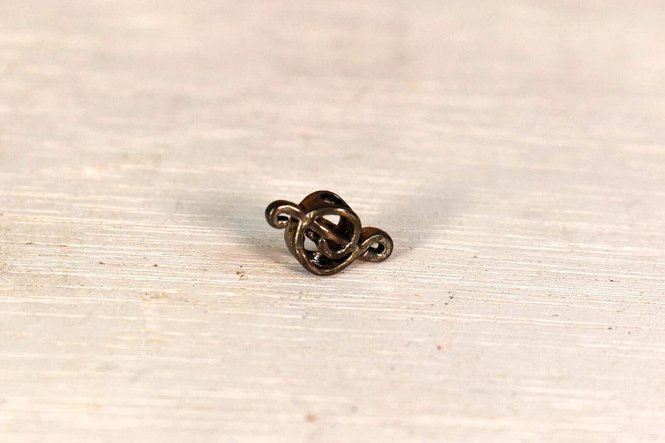 Berloque de pulseira de música vintage prata clave aguda tamanho furo 5mm - Imagem 3 de 4