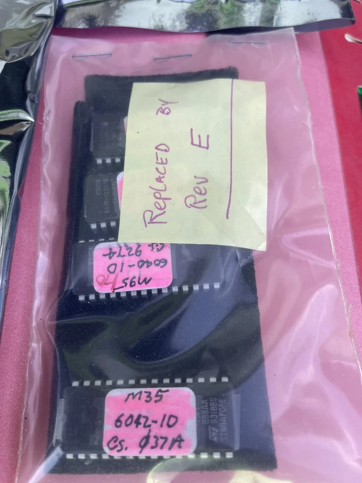 CHAPARRAL COM. LOTE EPROM DE DISCO SOFTWARE DE ENGENHARIA POR SATÉLITE BANDA LARGA LNB - Imagem 4 de 4