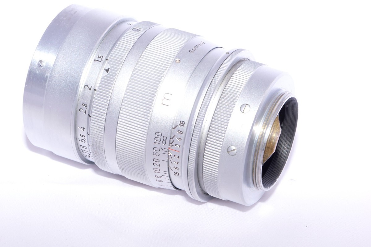 Leica SUMMAREX 8.5cm f1.5 Portrait Lens. Hood. Finder. Caps