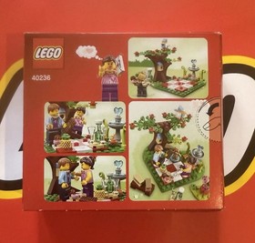 LEGO 40236 Romantic Valentine Picnic, NEW Sealed