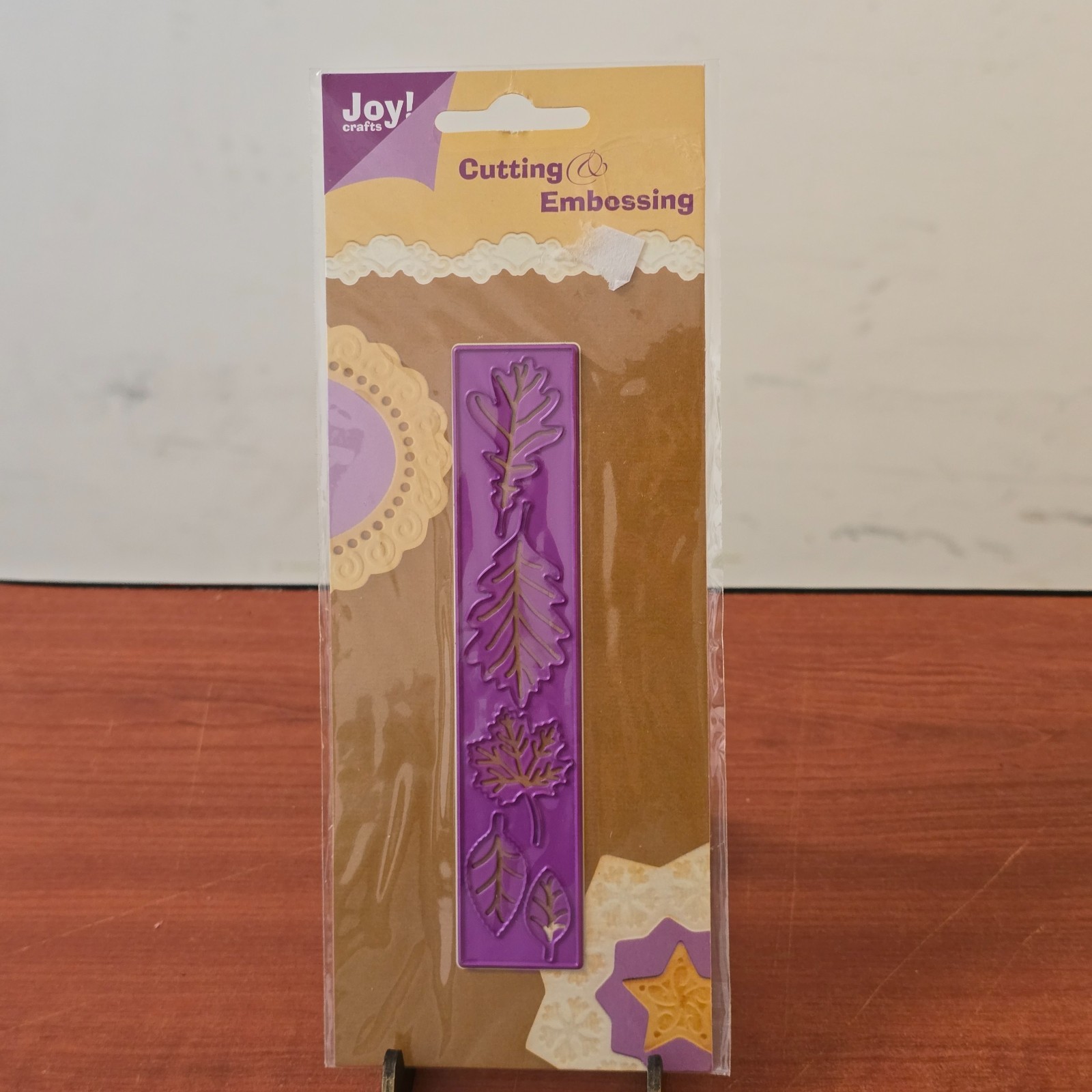 Joy Crafts Leaf Bookmark Border Cutting & Embossing Metal Craft Die 6002/0022