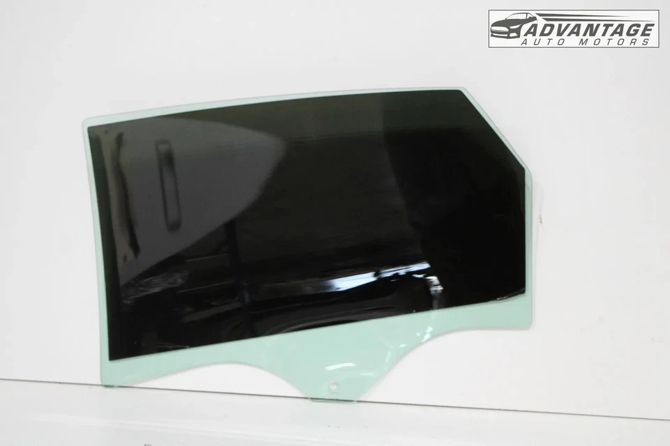 Cadillac CT6 2016-2020 puerta trasera derecha ventana cristal 84578754 OEM Foto 2 de 4