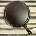 Lodge 3-Notch Cast Iron Skillet No. 8 with Shift Identifier