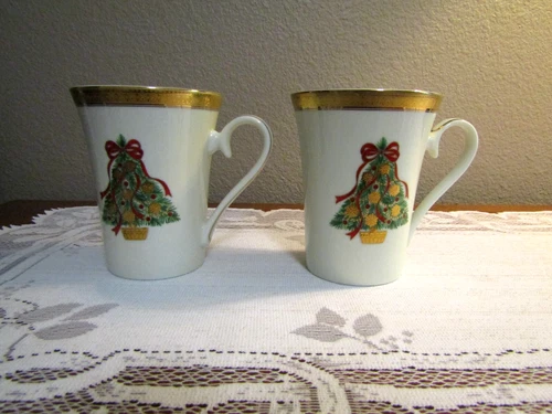 ( 2 ) Mikasa Porcelain / Christmas MUGS / FESTIVE TREE  / Encrusted Gold Trim