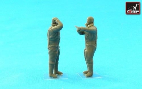 Armory AR F7224a Scale Flight Stories 1/72 RAF WWII crewmen high altitude outfit - Picture 19 of 24