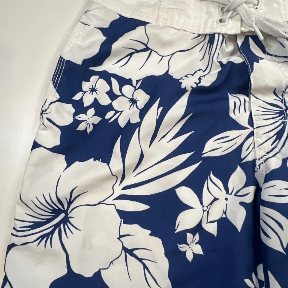 Bañador mediano azul marino antiguo para hombre azul blanco forrado patrón floral bolsillos laterales Foto 3 de 4