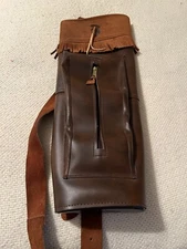 Neet Traditions Leather Shoulder Quiver