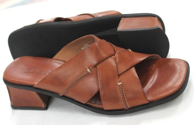 clarks sandals comfort