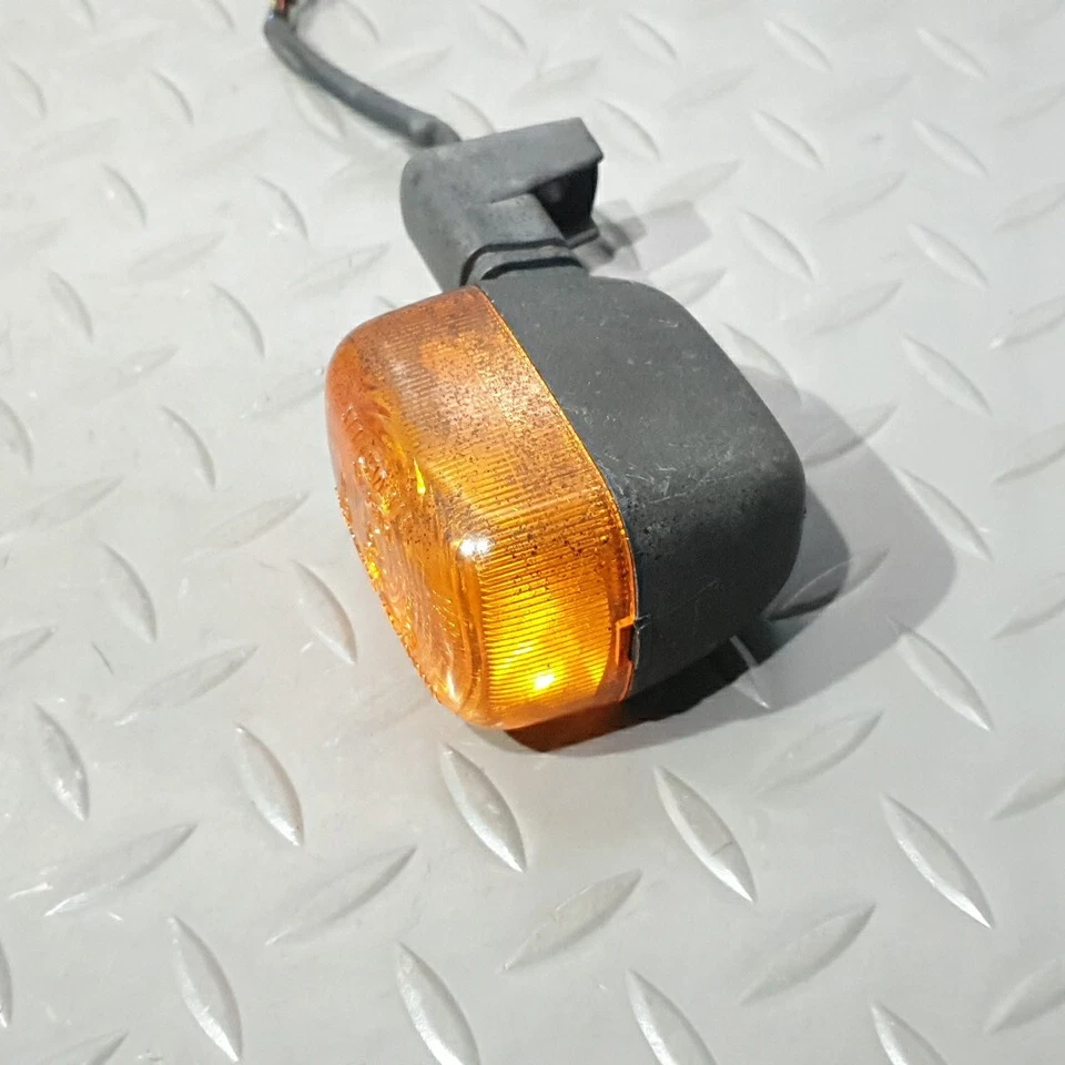 ♻️ Conjunto de señal de giro indicador trasero derecho Cagiva Canyon 600 1995 - 1998 ♻️ Foto 3 de 4