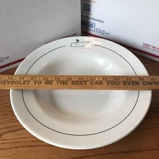 TN golf round serving bowl - amost 12 inches - syracuse china (z12)