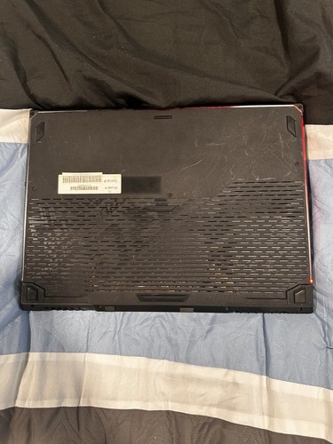ASUS ROG Strix G731GW-DB76, 17.3" 144hz Screen i7-9750H, RTX 2070, 16GB RAM - Picture 11 of 12