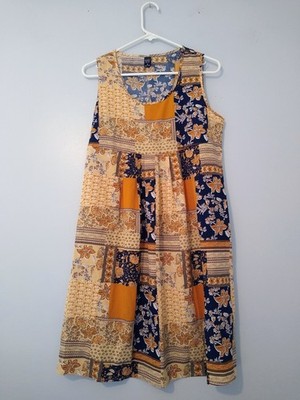 Emory Rose Shift Dress M Scoop Neck Gold Floral Stretch Lightweight Travel