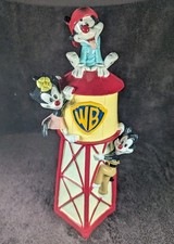 Animaniacs Warner Bros WB Torre dell'Acqua Coin Bank Yakko Wakko Dot Figura Cartone Animato