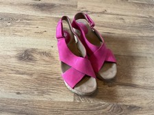 Clarks Cerise Pink Suede Wedge Sandals Size 6/39
