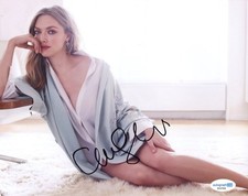 Amanda Seyfried Sexy Autographed Signed 8x10 Photo ACOA