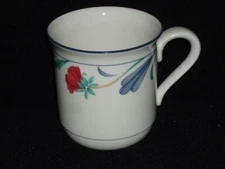 Vintage LENOX POPPIES ON BLUE 3.75" MUG Discontinued