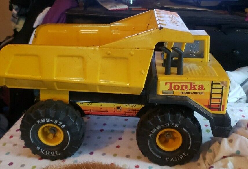 Tonka Mighty Turbo Diesel Dump Truck Pressed Steel Toy XMB 975 Vintage 70s/80s