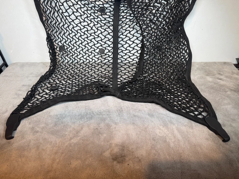 Red de carga para maletero Audi 2002-17 OEM 8E5861869 Foto 3 de 4