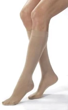 Jobst Opaque Knee-High, Closed Toe, 30-40mmHg (Size: L) Ivory