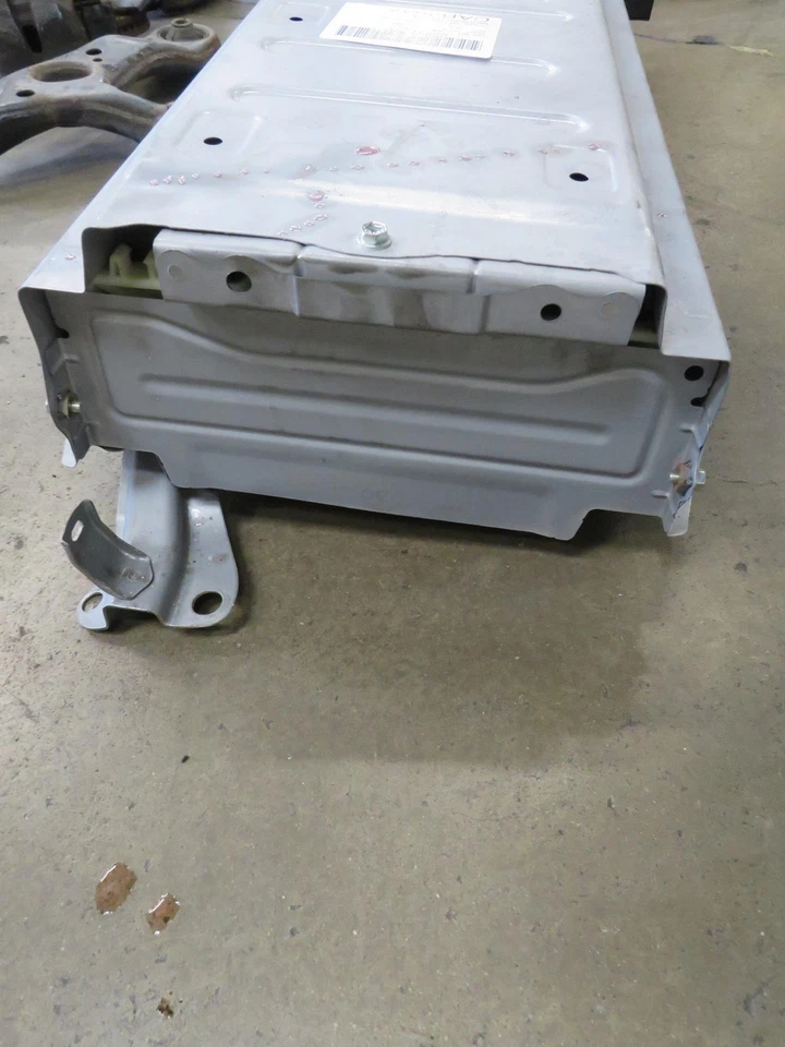 BATERÍA HÍBRIDA COMPATIBLE CON 11 12 13 14 15 16 17 18 TOYOTA PRIUS SOLO RECOGIDA Foto 4 de 4