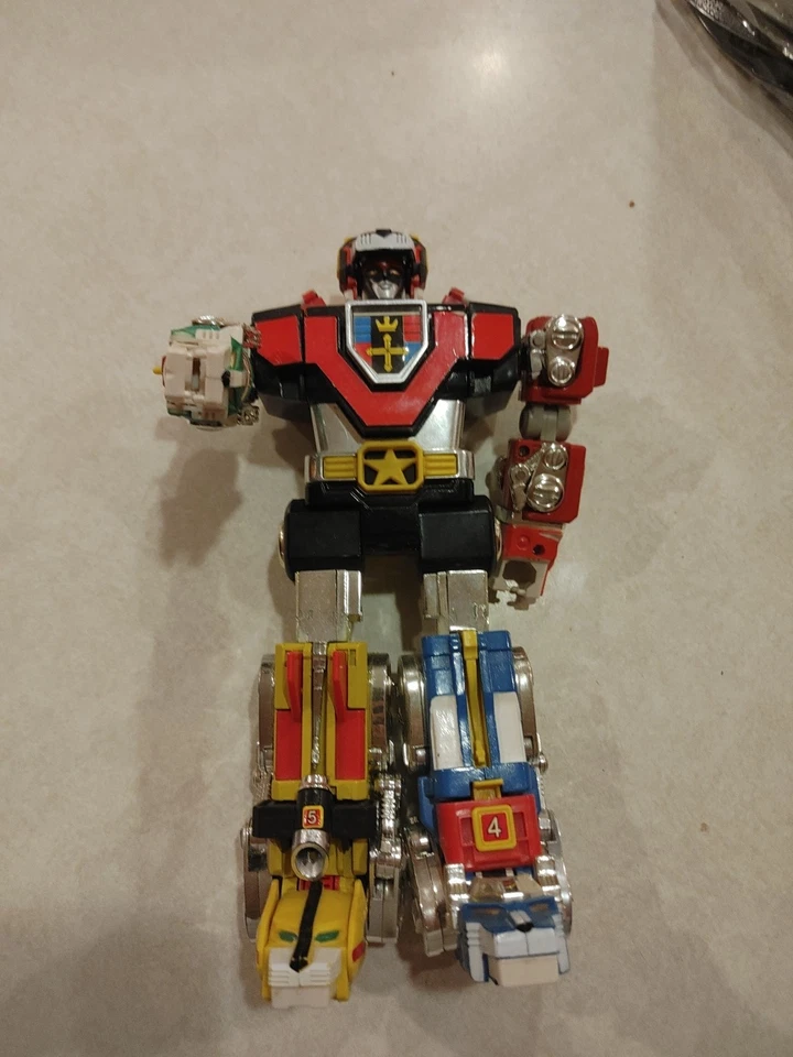 Trendmasters Voltron Defender Of The Universe Die Cast Metal READ Arm Wont Stay - Image 2 of 4