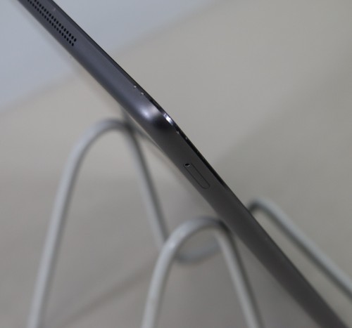 Apple iPad Air (1st Generation) Space Grey A1475 Wi-Fi 4G 9.7" - Account Locked - Afbeelding 10 van 11