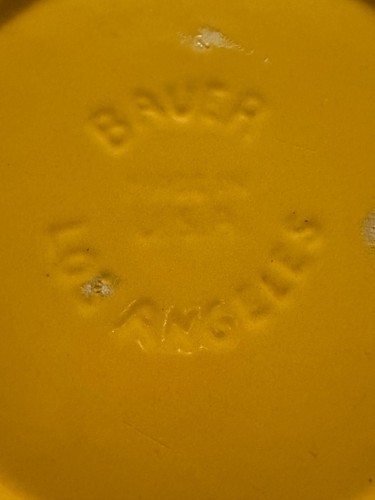BAUER POTTERY LOS ANGELES RING YELLOW RINGWARE DINNER PLATE VINTAGE - Picture 4 of 5