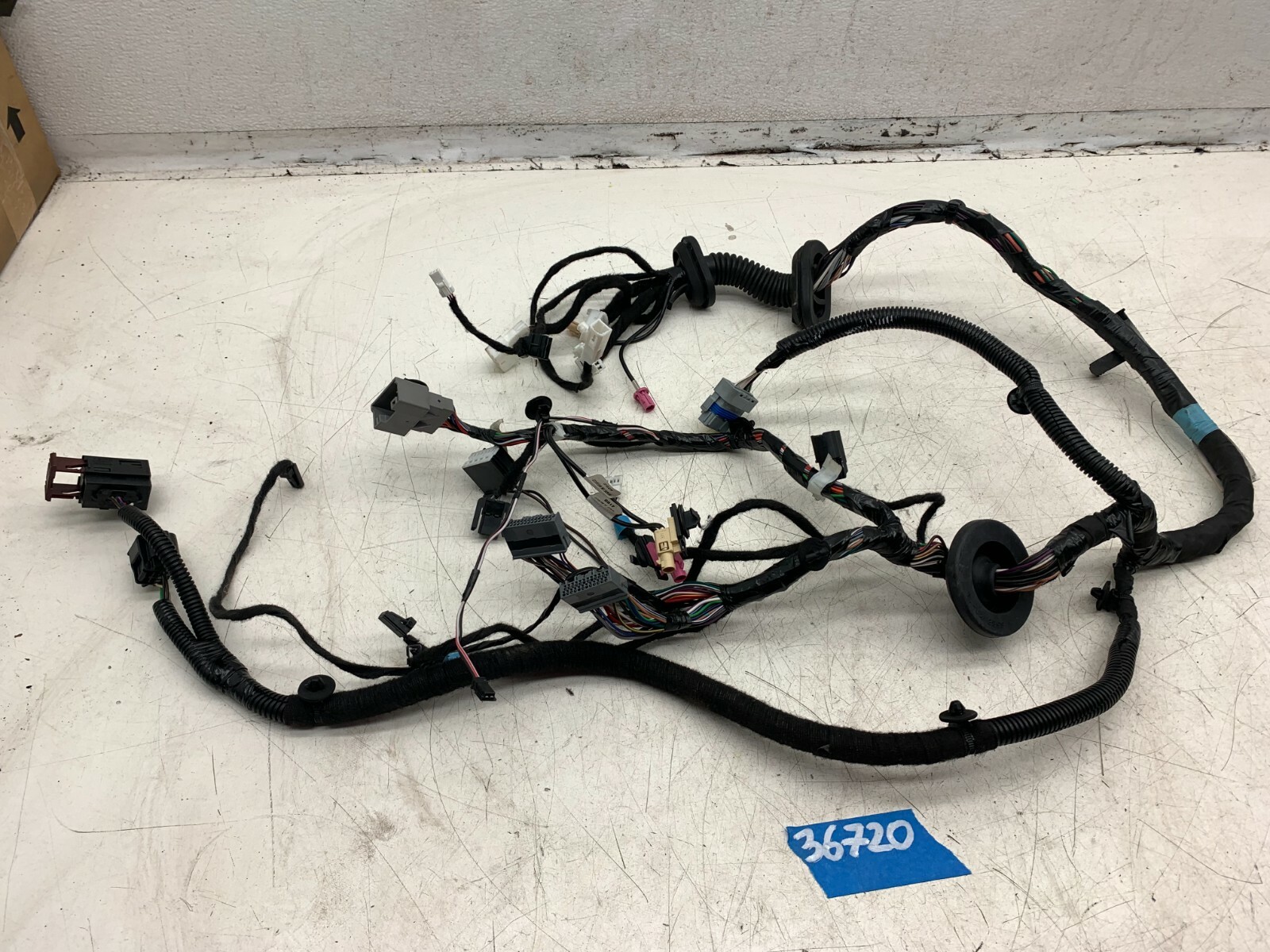 2012-2020 Tesla Model S Front Right Door Wiring Harness 1004424-00-M