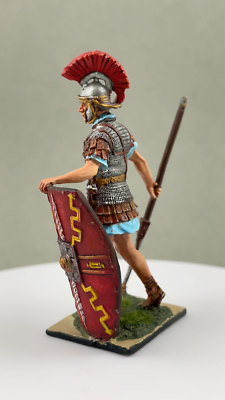 Figurine Ulve Af Odin 1:32 – Soldat En étain Peint – Niveau Art – 54 Mm – Latorre Miniatures