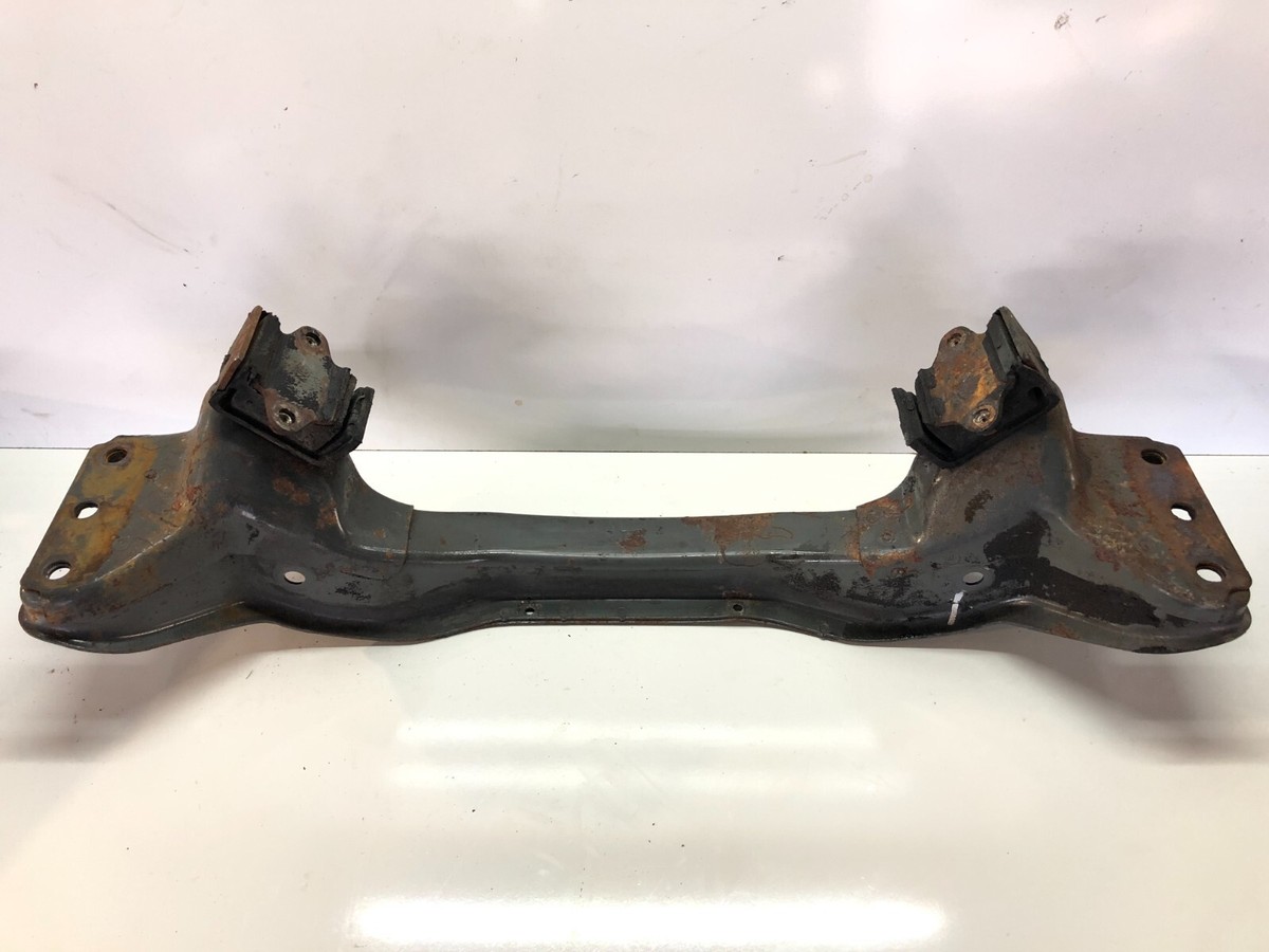 セルカボー 1979-1981 Datsun 280zx Engine Cradles Subframe Front