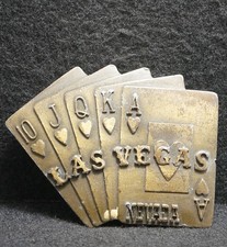 WH01124 COOL VINTAGE 1970s  LAS VEGAS NEVADA  CARDS GAMBLING BRASS BELT BUCKLE