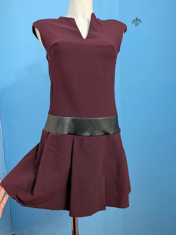 Vestito corto bordeaux con dettaglio in similpelle - Taglia M - Made in Italy
