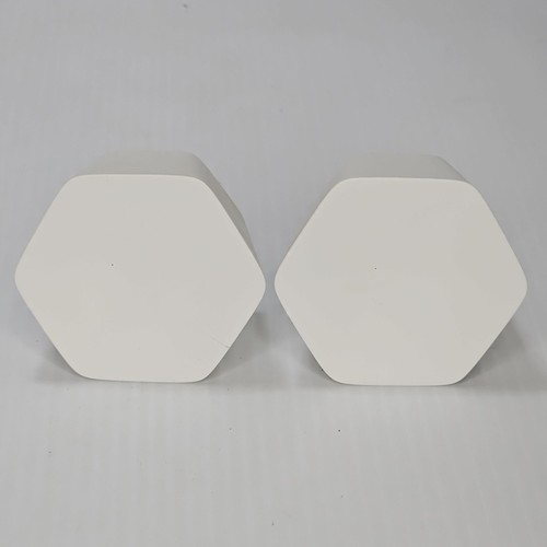 Xfinity xFi Pod WiFi Mesh Extenders XE1-S White Lot of 2 PAIR