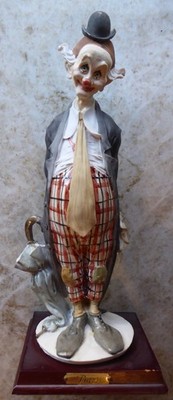 PUCCI 12'' RESIN CLOWN TIE, HAT & UMBRELLA FIGURINE STATUE on WOOD BASE VINTAGE