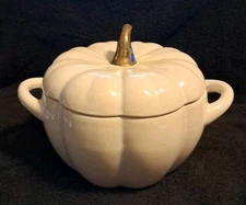 Crofton Pumpkin Bowl White And Gold