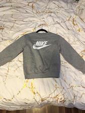 Nike Boys Gray Fleece Crewneck Pullover Sweatshirt Logo Long Sleeve Size M