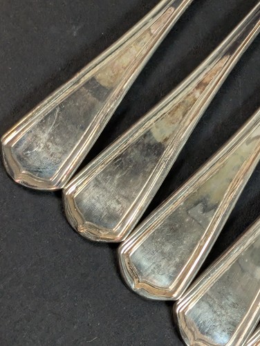8 Vintage Oneida Hotel Plate Flatware Lot Pickle Forks Silverplate Silver Plated - Picture 5 of 8