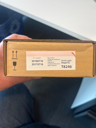 Genuine EPSON T8246 Vivid Light Magenta 350ml Ink SC-P6000-P9000 EXP2019 - 第 3/5 張圖片